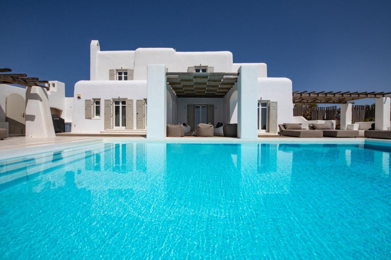 Diles Villas & Suites Mykonos Tourlos Esterno foto