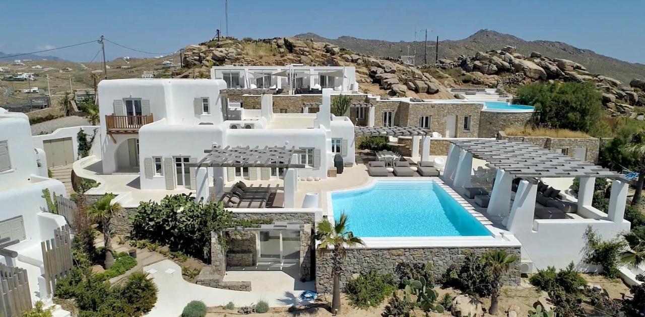 Diles Villas & Suites Mykonos Tourlos Esterno foto