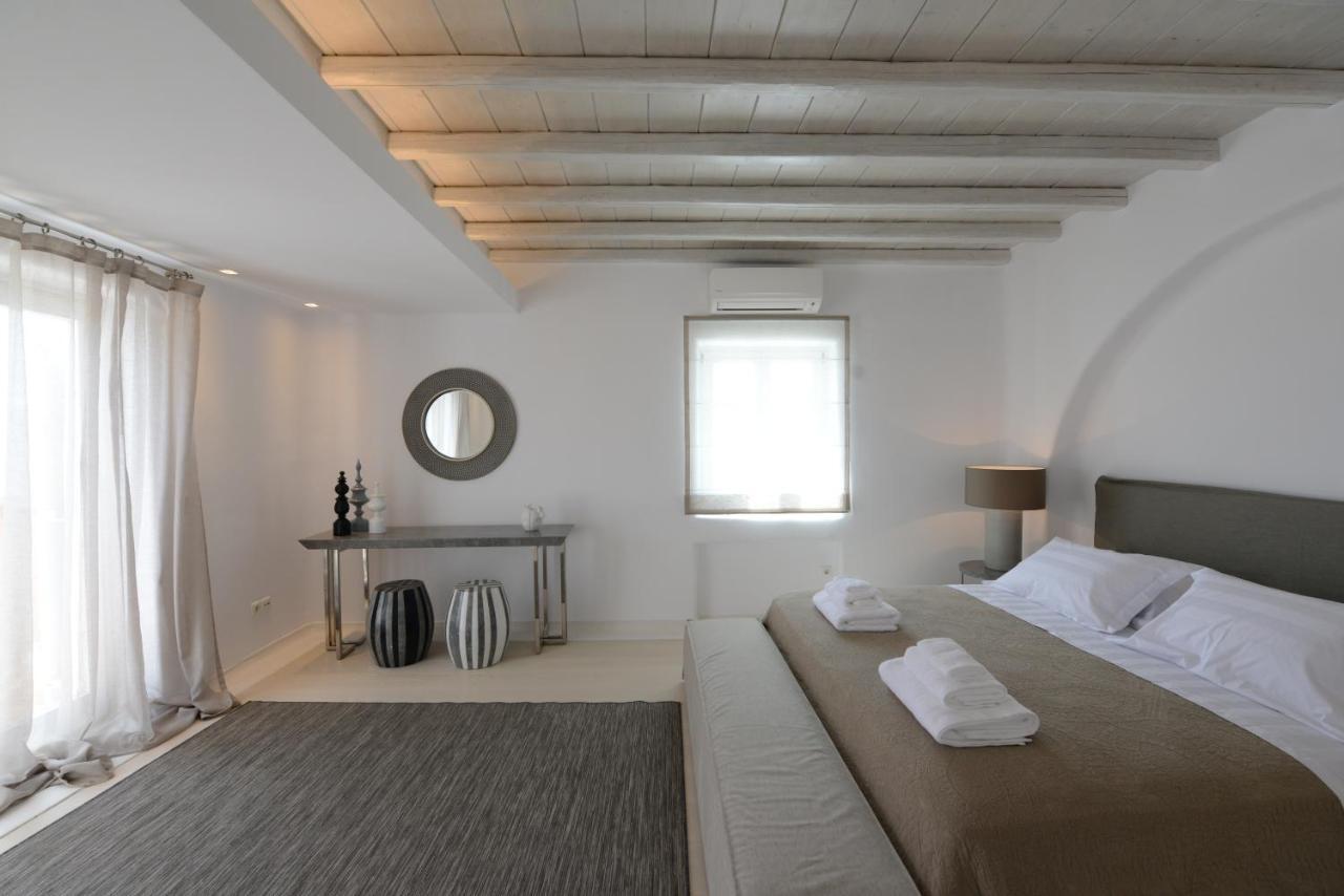 Diles Villas & Suites Mykonos Tourlos Esterno foto
