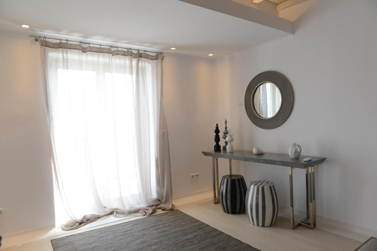 Diles Villas & Suites Mykonos Tourlos Esterno foto